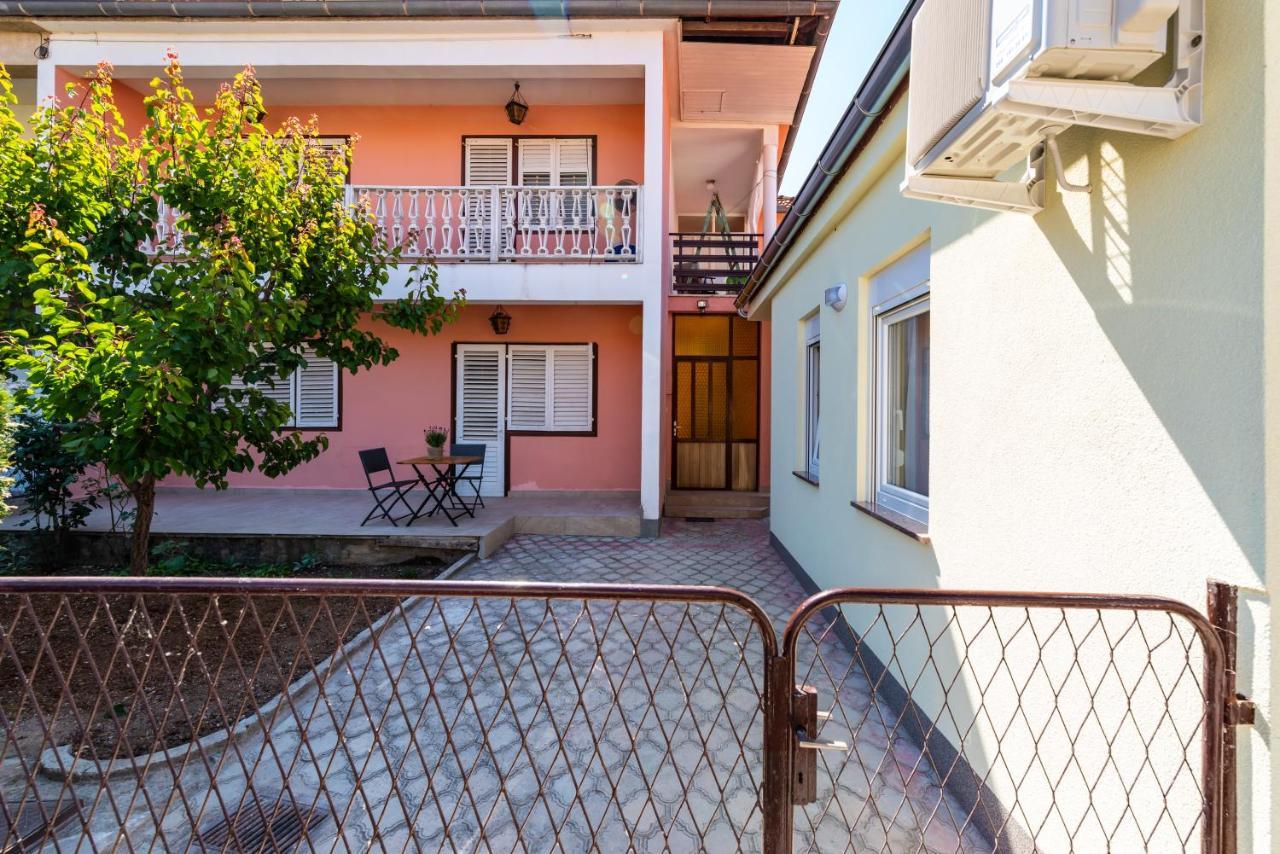 זאדאר Studio Apartment Gina מראה חיצוני תמונה