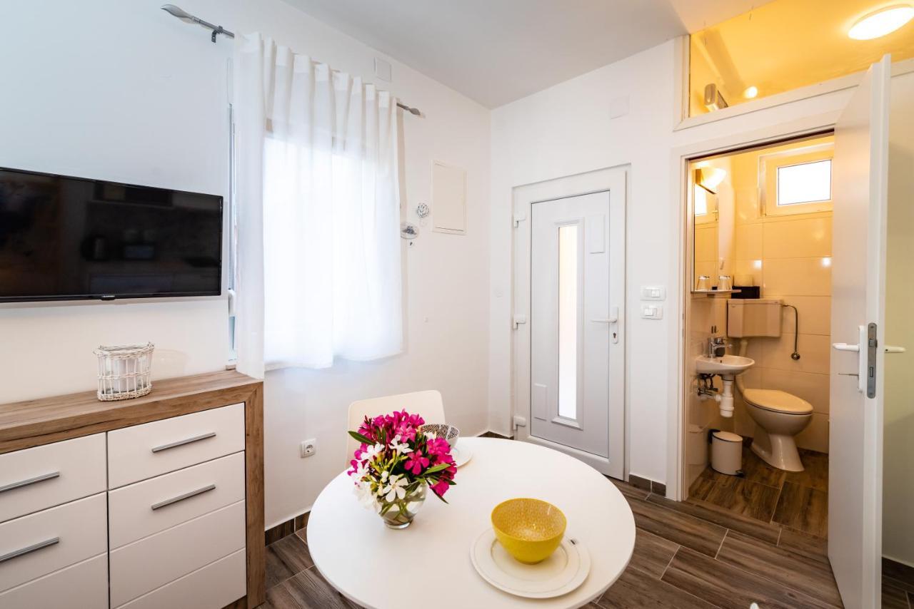 זאדאר Studio Apartment Gina מראה חיצוני תמונה